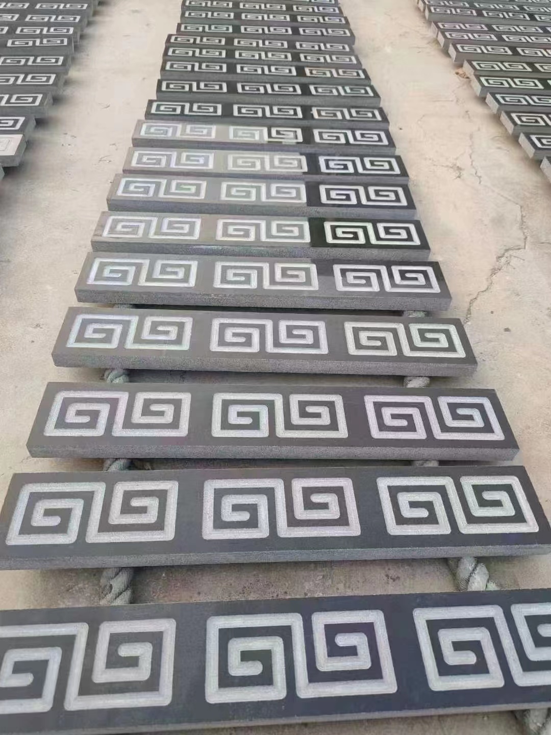 重拾古老工藝，用心打造蒙古黑石材加工制品(圖3)