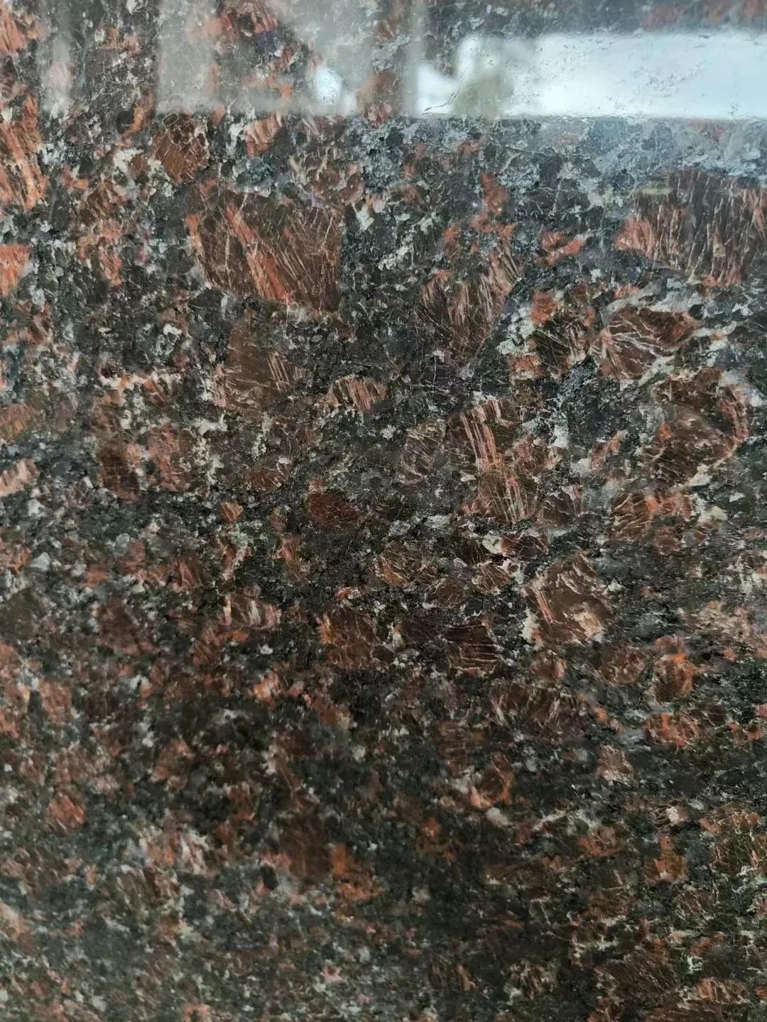 英國棕石材：黑棕與紅棕石材加工價(jià)格差異的原因分析(圖6)