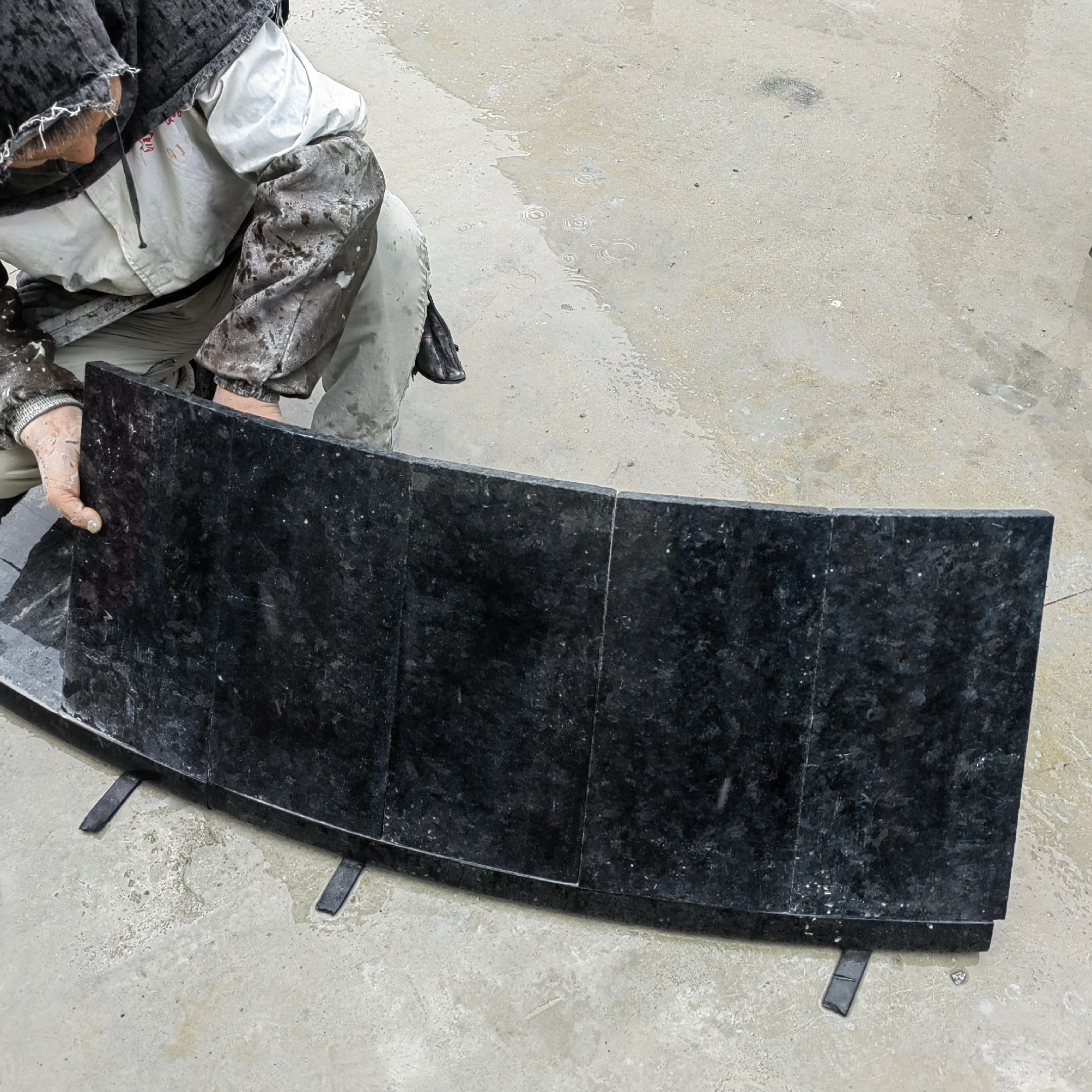 安哥拉黑花崗巖用于水景裝飾石材(圖2)