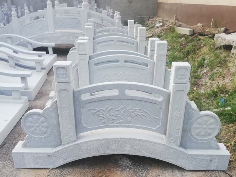 zb巖石雕刻(圖1)