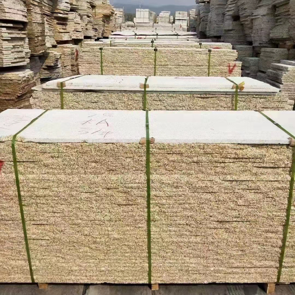 外墻干掛新選擇！拉絲面與火燒板芝麻白的完美搭配