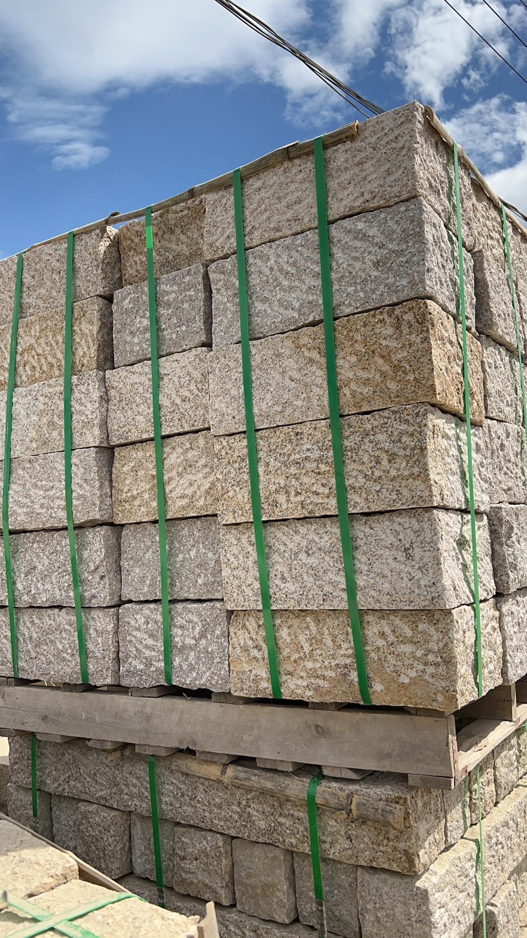 舊石板石材廠家批發價格趨勢