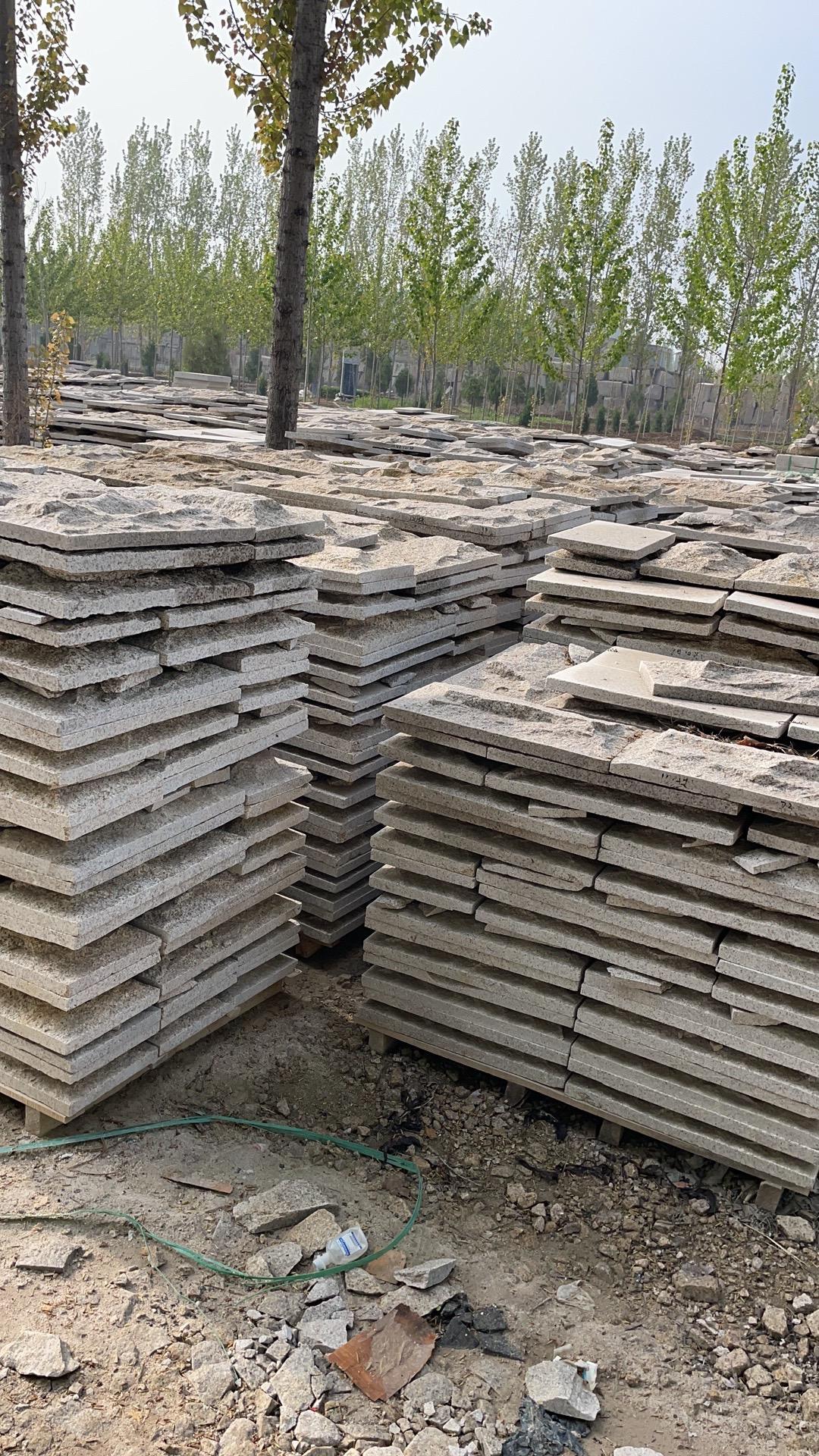 芝麻灰蘑菇石與其他石材搭配方案