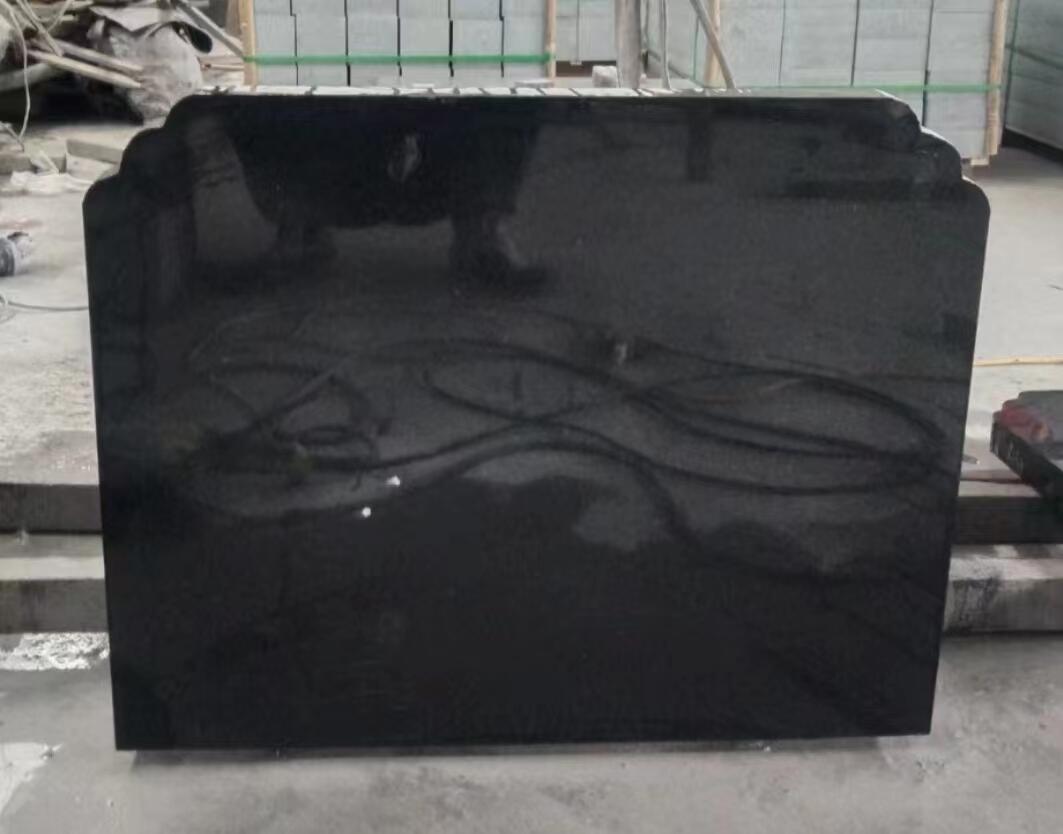 中國黑石材在戶外墓碑中的耐久性
