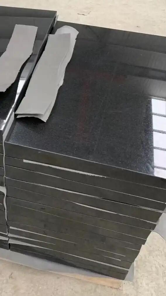 芝麻黑石碑雕刻廠家設(shè)備介紹