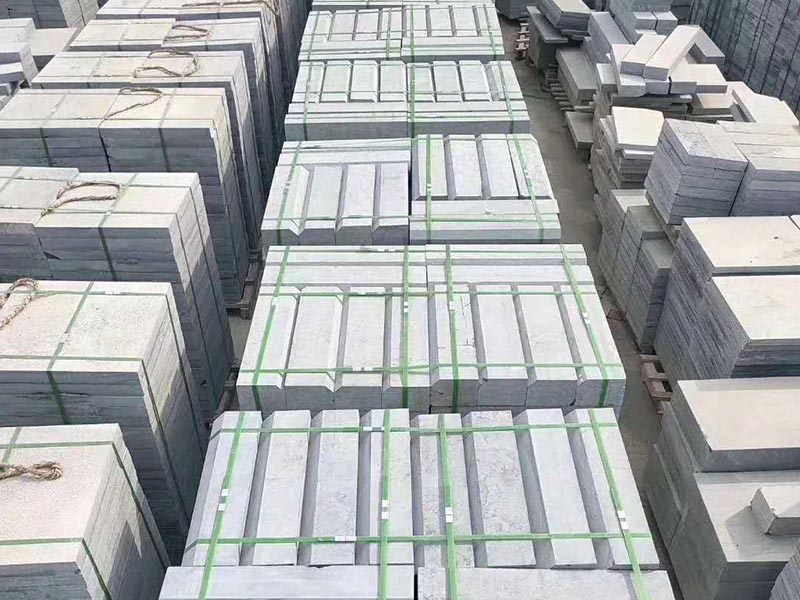 青石板多少錢一平方影響因素包括厚度密度及表面處理工藝