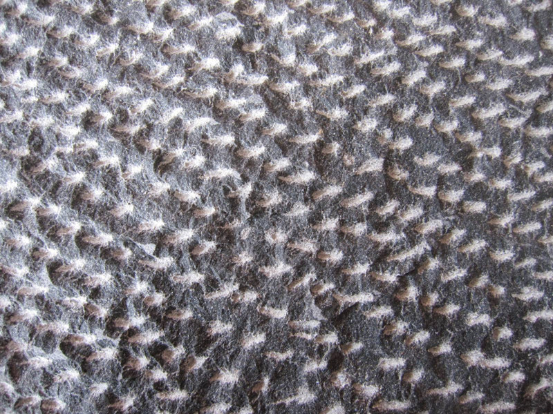 荔枝面斜紋面青石板用于雕刻路沿石的常見厚度與表面處理