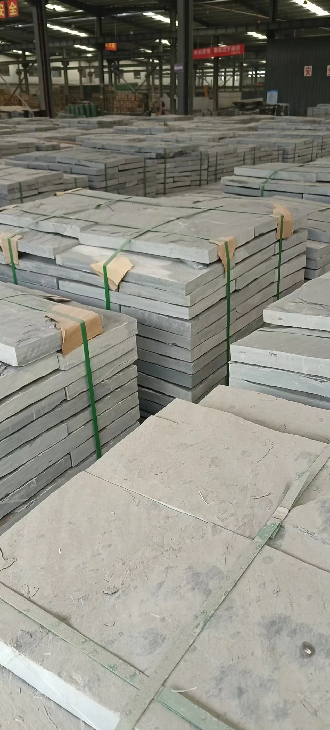 外墻文化石廠家直供，價(jià)格低至35元，速搶！