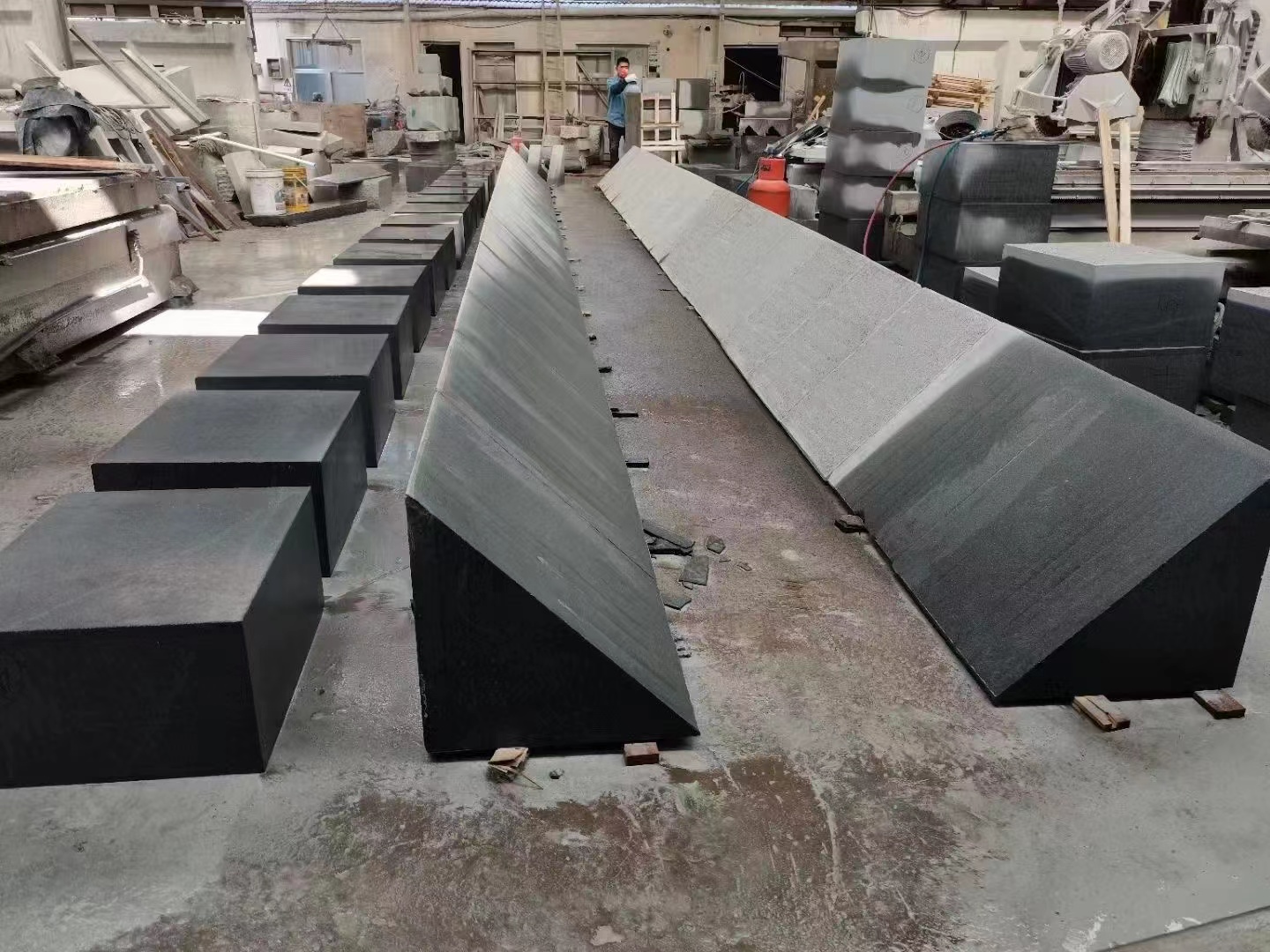 2023年安哥拉黑石材價(jià)格走勢(shì)：7大廠家直供數(shù)據(jù)