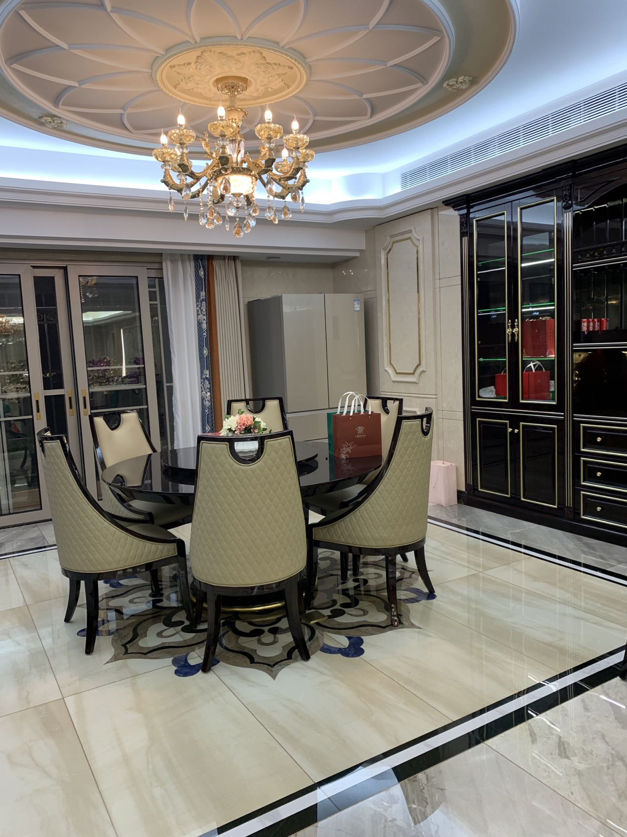 大理石窗臺板加工廠家依據圖紙生產