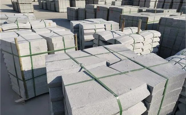 白色花崗巖大理石鋪地板子多少錢一平方