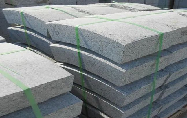 路沿石批發(fā)珍珠花天然石材廠家生產(chǎn)供應(yīng)(圖2)