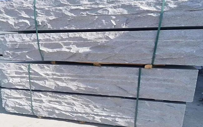 路沿石天然石材廠家珍珠花石材批發(fā)生產(chǎn)(圖3)