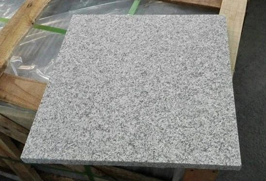 芝麻白火燒板價格為何每平方差異這么大？廠家揭秘真實成本構成！