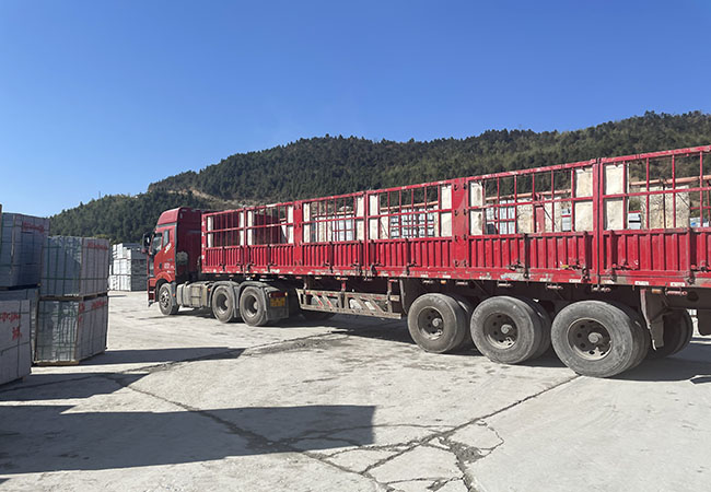 芝麻灰花崗巖廠家價格受哪些因素影響