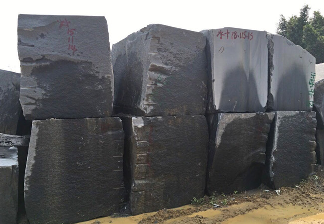 芝麻黑花崗巖多少錢一噸(圖2)