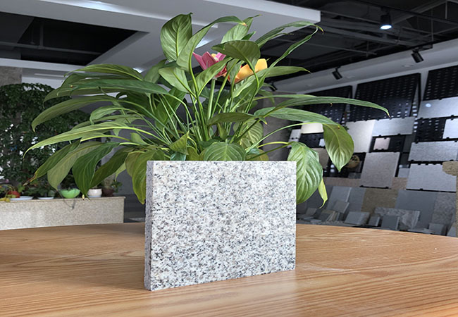 廣東芝麻白花崗巖多少錢