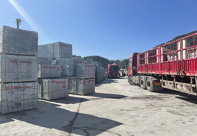 芝麻黑花崗巖和芝麻白價格