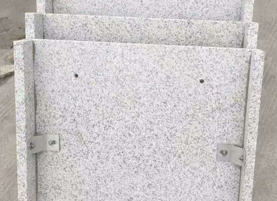 芝麻白火燒面石材價(jià)格，荔枝面價(jià)格是多少