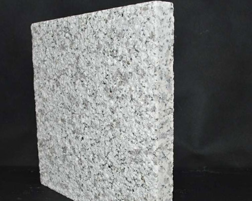 2.5公分芝麻白石材價格多少錢一平