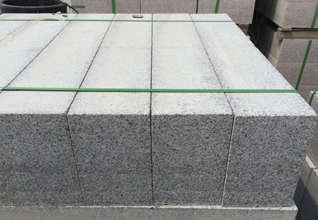 室外地面石材鋪裝厚度與花崗巖鋪貼