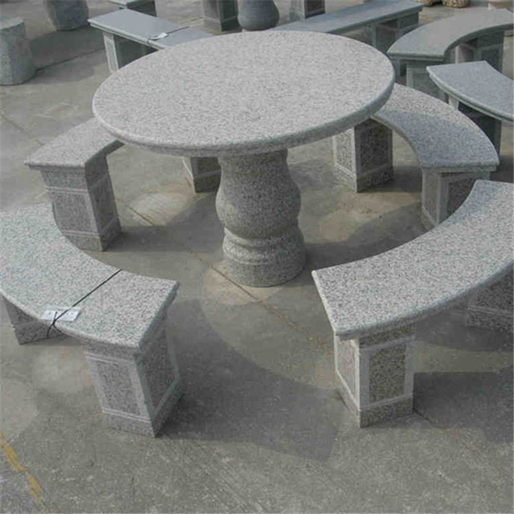 芝麻灰燒面花崗石(圖1)