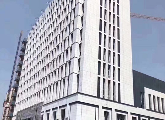 芝麻白花崗巖價格多少1平方，芝麻白價格表明細(xì)