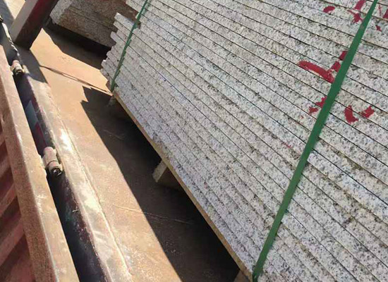 花崗巖石材板價格表(圖1)