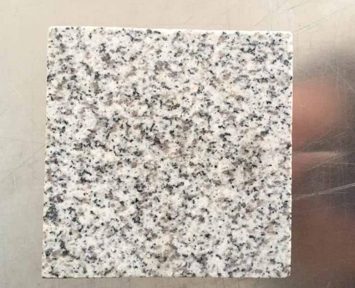 芝麻白與芝麻灰的價(jià)格相差多少