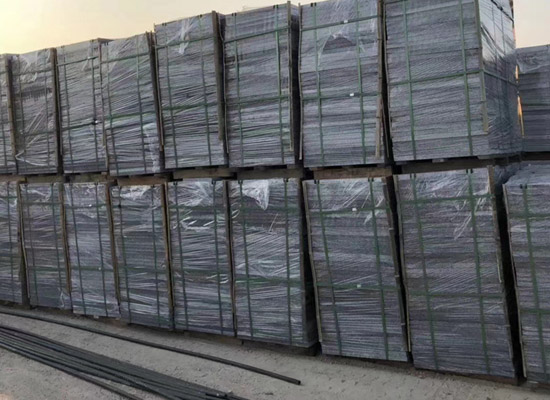 花崗石上面的斑點黃皮如何去除(圖1)