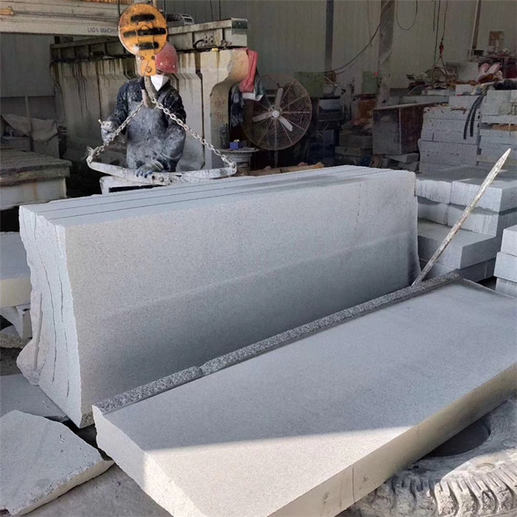 沈陽(yáng)石材芝麻灰多少