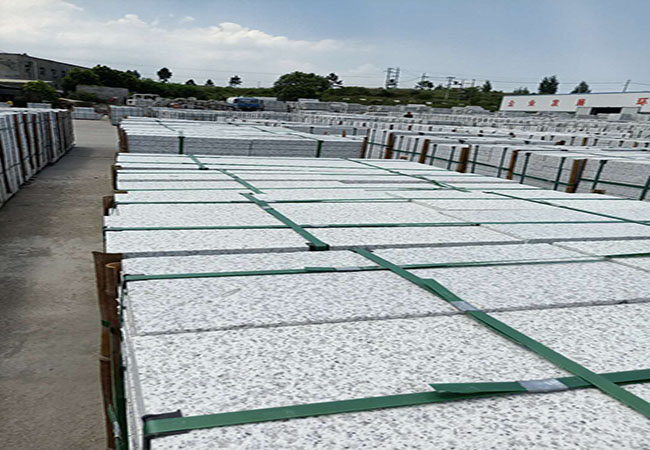 河南春水芝麻白石材廠家