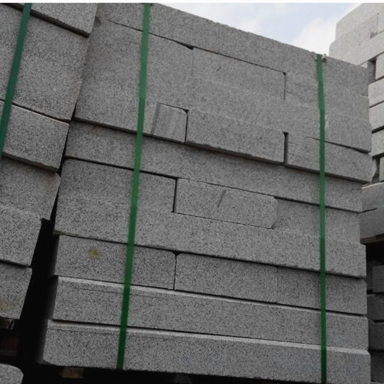 芝麻灰花崗巖光面圖片路沿石