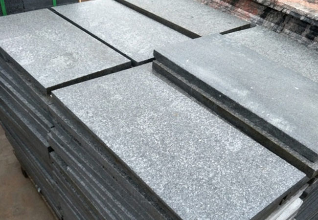 重慶石材價(jià)格芝麻黑多少