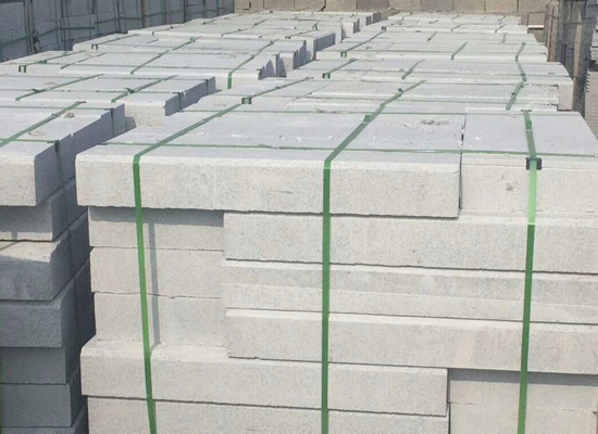 芝麻白路沿石石材