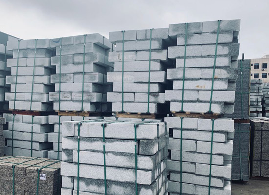 芝麻黑路沿石側石