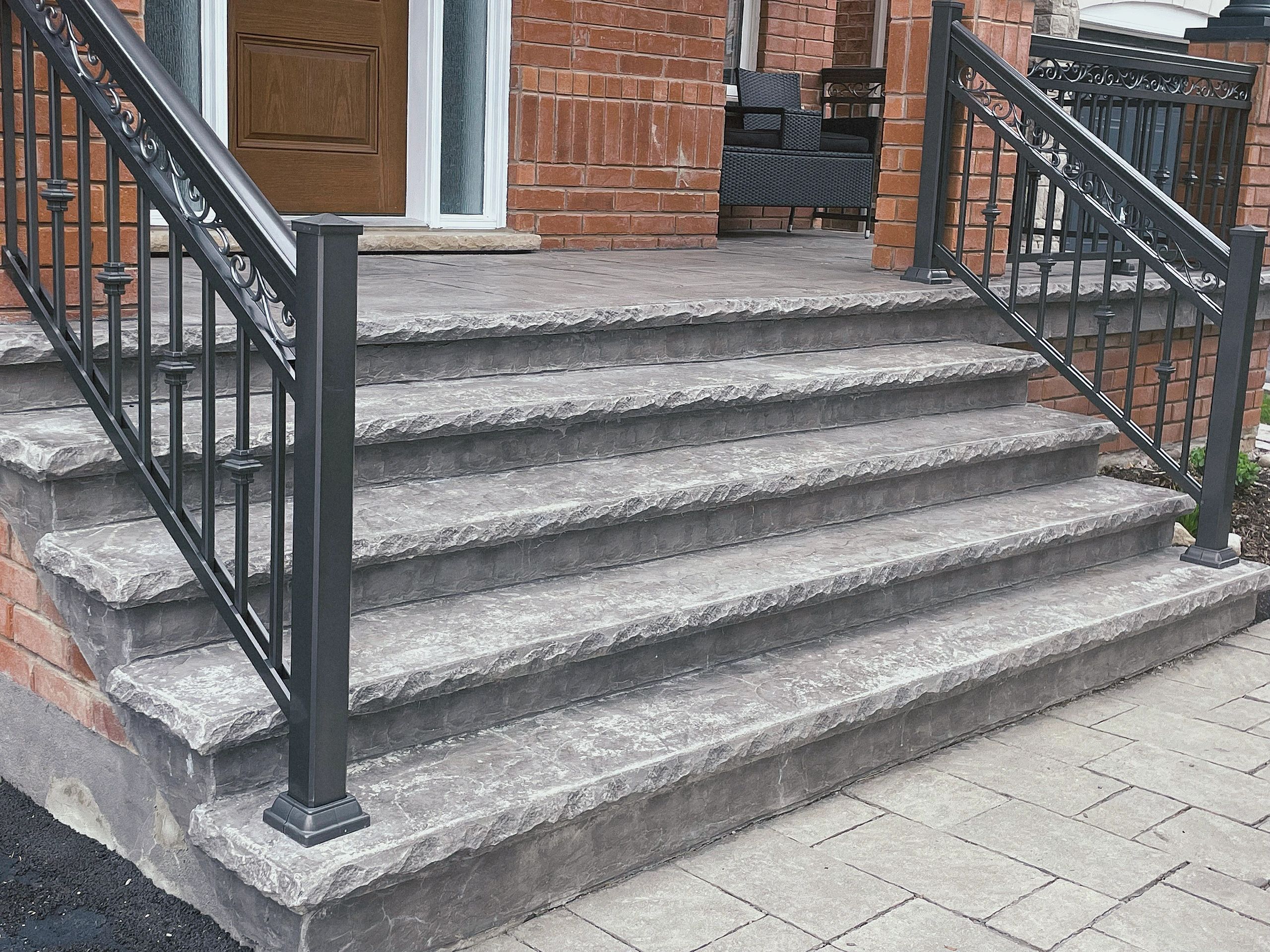 樓梯采用混凝土或鋼結構哪種好？(圖1)